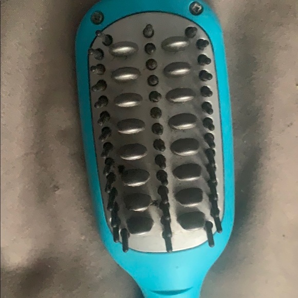 Conair mini straighten brush - Picture 3 of 3